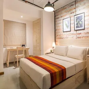  Guest house Blackout Boutique